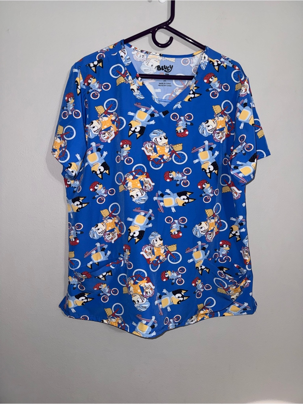 Bluey Bingo Unisex Scrub Top 2XL